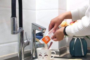 用2秒烧开水，让生活更便捷（快速烧水器的性创新）
